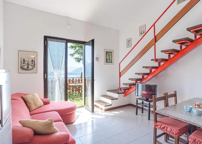 View Cori Μενάτζιο