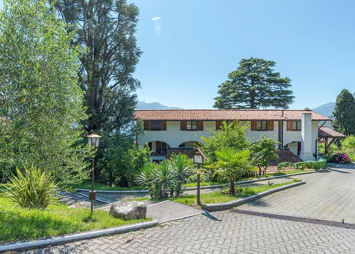 View Cori Μενάτζιο