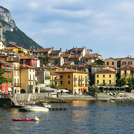 View Cori Menaggio