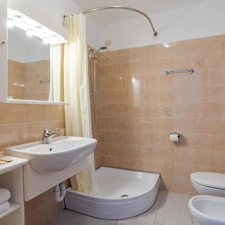 Daire View Cori Menaggio